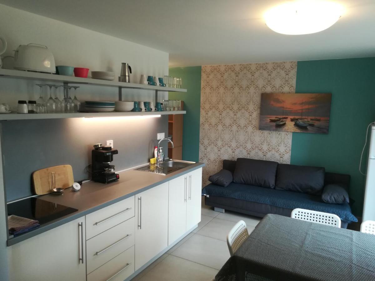Zamardi Siraly Apartment ภายนอก รูปภาพ